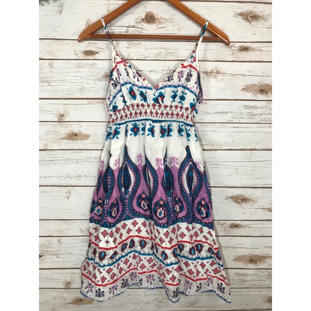 NWT H&M WHITE DRESS WITH DESIGN SIZE 12